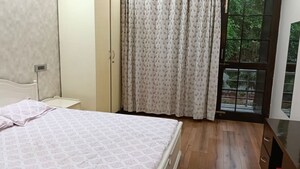 1 RK Independent House For Rent in Sector 21