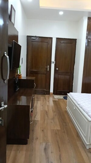 Kitchen in 1 RK Independent House at Sector 21 – for Rent