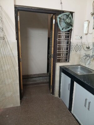 Staircase in 2 BHK Builder Floor at Sector 40 – for Rent
