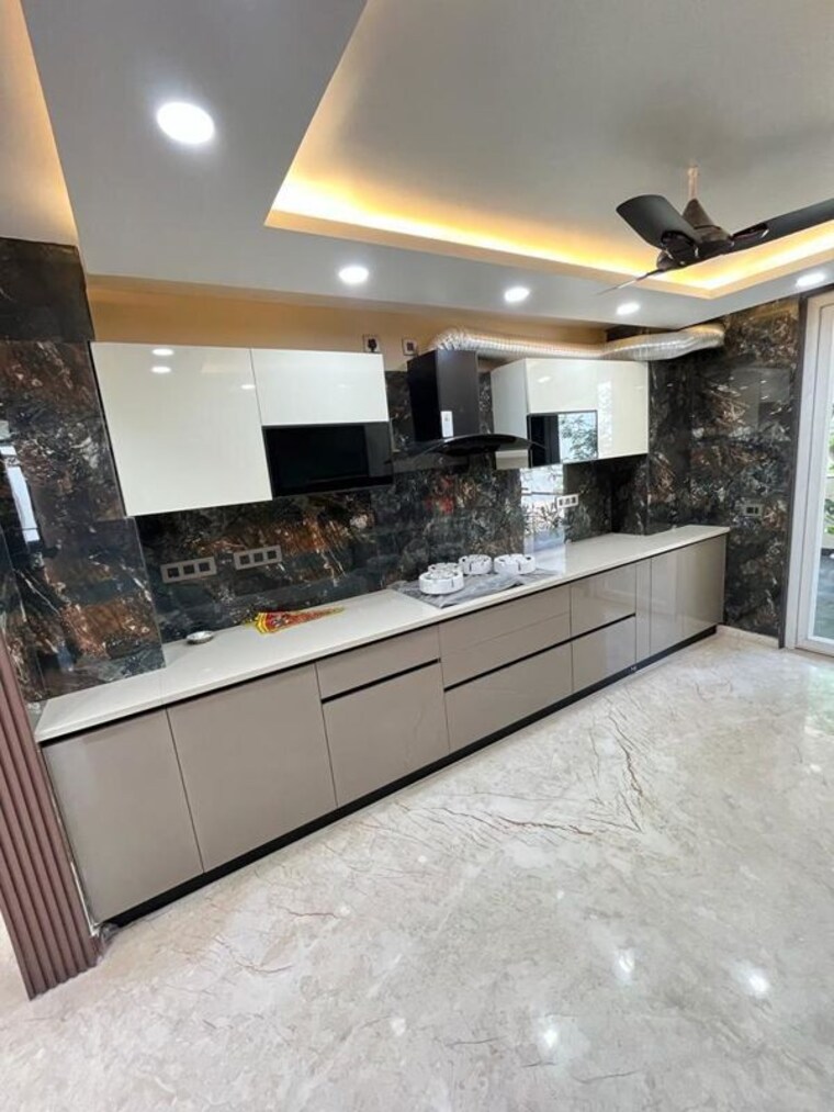 Kitchen, palam-vihar-residents-association 4 Bedroom 2300 Sq.Ft. Builder Floor In Palam Vihar Gurgaon 10575658