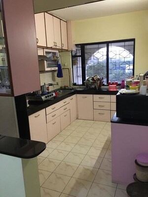 Team Area in 2 BHK Apartment at Silver Oak, Kalyani Nagar – for Rent