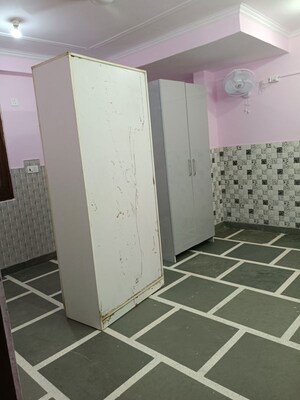 Balcony in 2 BHK Builder Floor at Maharani Bagh – for Rent