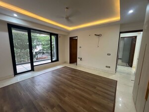 Room in 3 BHK Builder Floor at Palam Vihar Residents Association, Palam Vihar – for Rent