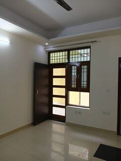 1 BHK Independent House For Rent in Sector 22