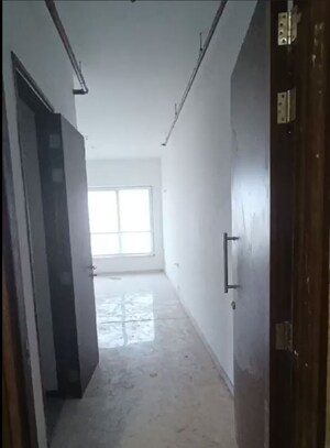 Building Lobby in 3 BHK Apartment at Kalpataru Radiance, Goregaon West – for Sale