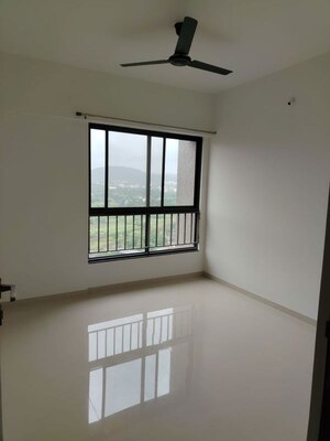 Room in 3 BHK Apartment at Shapoorji Pallonji Joyville Hinjewadi, Hinjewadi – for Rent