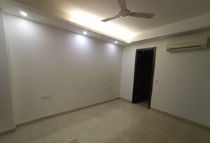 Room in 4 BHK Builder Floor at Greater Kailash – for Rent