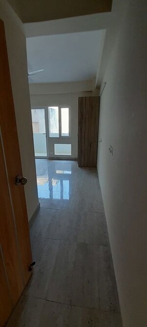 Room in 1 RK Independent House at Sector 14 – for Rent