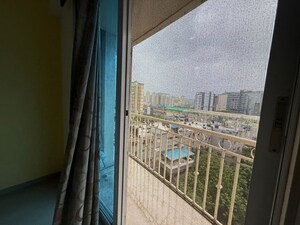 3 BHK Apartment For Rent in Vijay Nakshatra, Ghodbunder Road