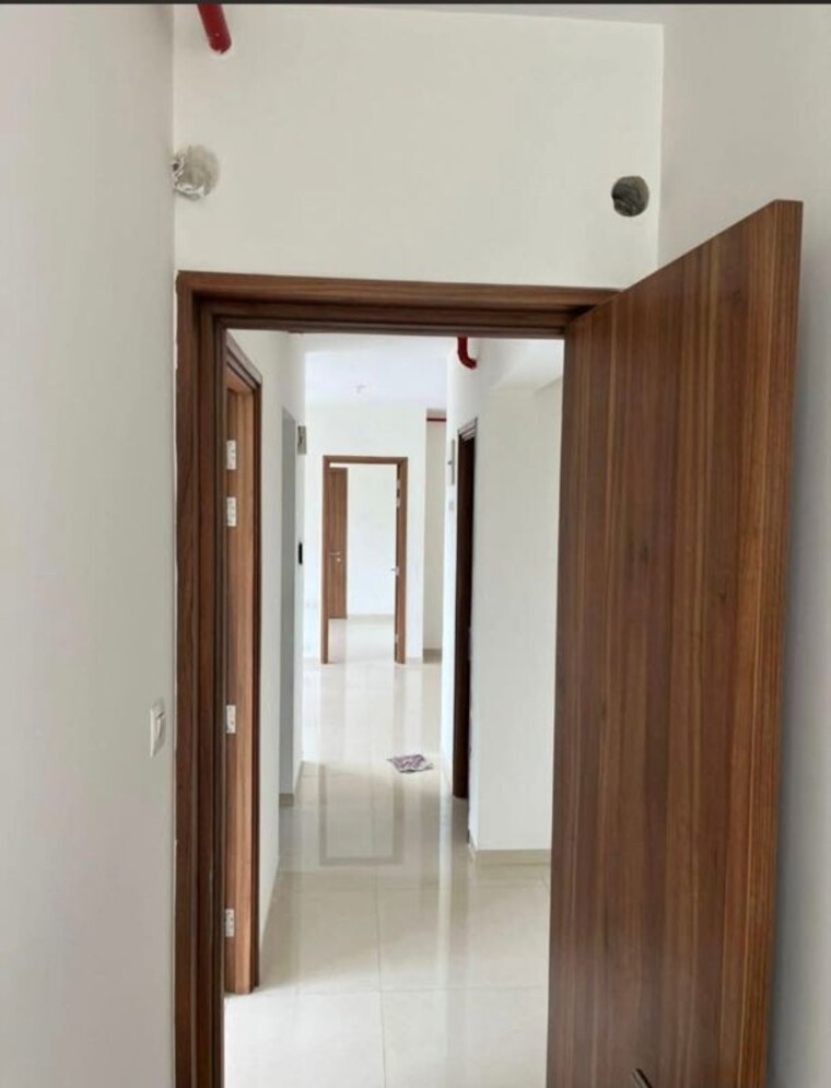 undefined, kalpataru-sunrise-grande 2 Bedroom 670 Sq.Ft. Apartment In Kolshet Road Thane 10575838