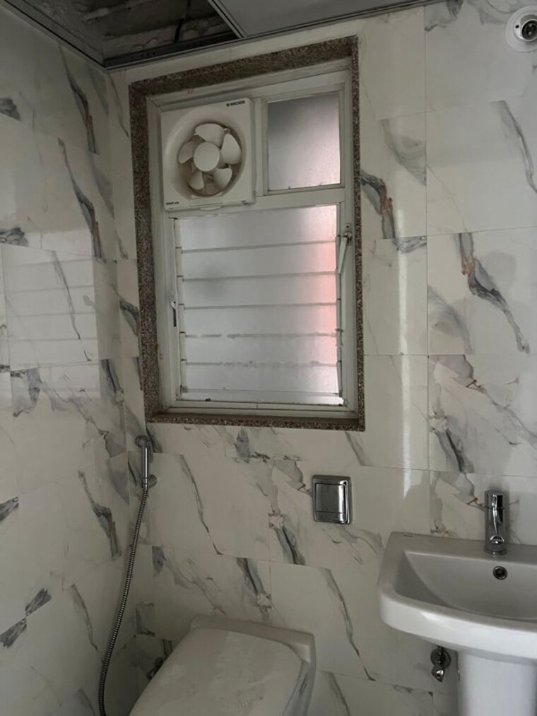 Bathroom, abs-suvarna-bhumi 2 Bedroom 1157 Sq.Ft. Apartment In Bhor Pune 10575849