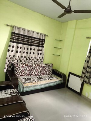 Room in 1 BHK Independent House at Karve Nagar – for Rent
