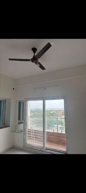 Room in 3 BHK Apartment at Madhapur – for Rent