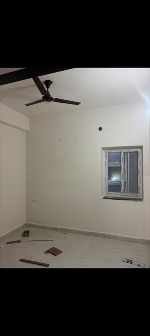Room in 3 BHK Apartment at Madhapur – for Rent