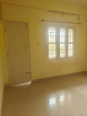 Room in 2 BHK Apartment at Maithri Layout – for Sale