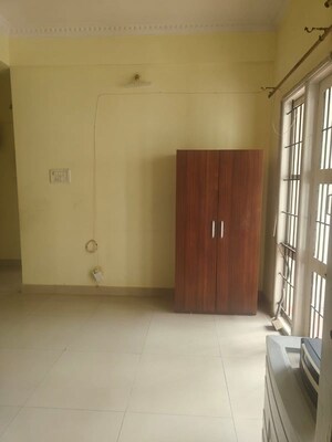 Room in 2 BHK Apartment at Maithri Layout – for Sale
