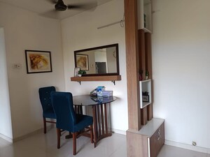 2 BHK Apartment For Rent in Sudarshan Sky Garden, Ghodbunder Road