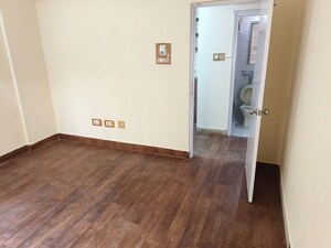 Room in 2 BHK Apartment at Magarpatta Trillium, Hadapsar – for Rent