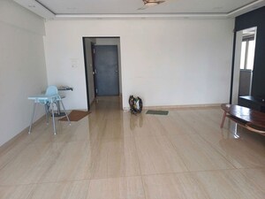 Room in 3 BHK Apartment at Prabhadevi CHS, Prabhadevi – for Sale