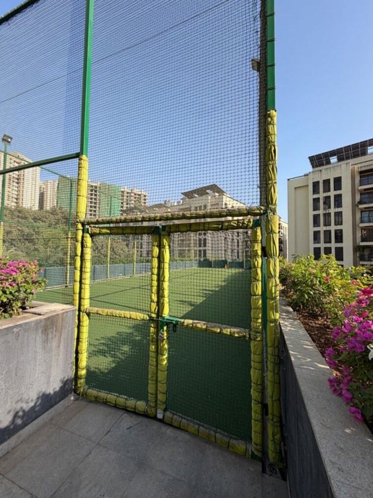 Swimming Pool, lodha-sterling 2 Bedroom 1150 Sq.Ft. Apartment In Kolshet Road Thane 10575928