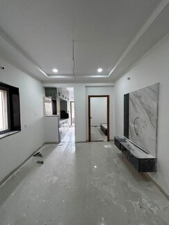 2 BHK + Prayer Room,Servant Room,Study Room Apartment For Rent in Golden Tulip Kondapur