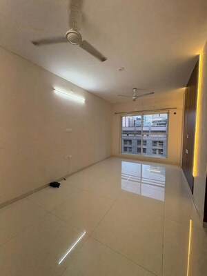 2 BHK Apartment For Sale in Prabhadevi CHS, Prabhadevi
