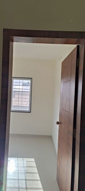 Room in 3 BHK Apartment at Magarpatta Trillium, Hadapsar – for Rent