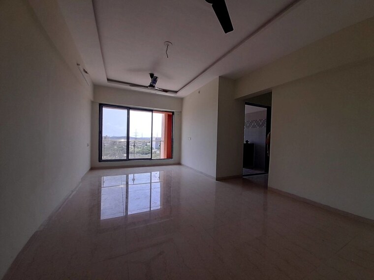 Room, hdil-the-meadows 2.5 Bedroom 1200 Sq.Ft. Apartment In Goregaon West Mumbai 10575933