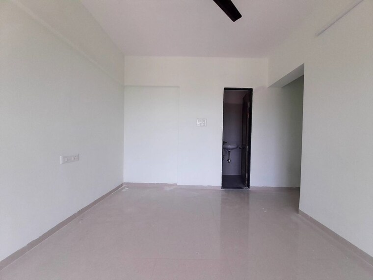 Room, hdil-the-meadows 2.5 Bedroom 1200 Sq.Ft. Apartment In Goregaon West Mumbai 10575933