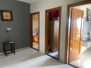 Room in 2 BHK Independent House at Aerocity – for Rent