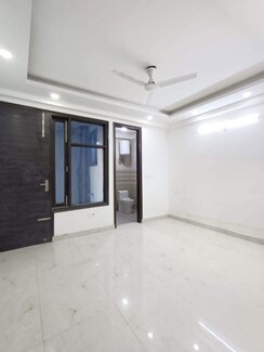 3 BHK Builder Floor For Sale in Chattarpur