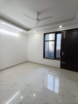 Room in 3 BHK Builder Floor at Chattarpur – for Sale