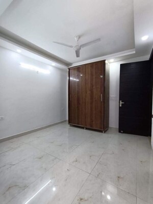 Room in 3 BHK Builder Floor at Chattarpur – for Sale
