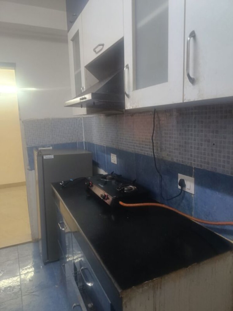 Kitchen, sikka-karmic-greens 3 Bedroom 1510 Sq.Ft. Apartment In Sector 78 Noida 10575980