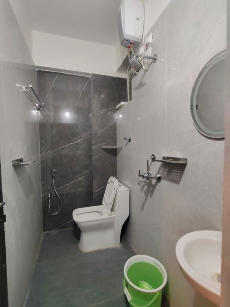 Bathroom, golden-tulip-kondapur 1 RK 300 Sq.Ft. Apartment In Kondapur Hyderabad 10575993