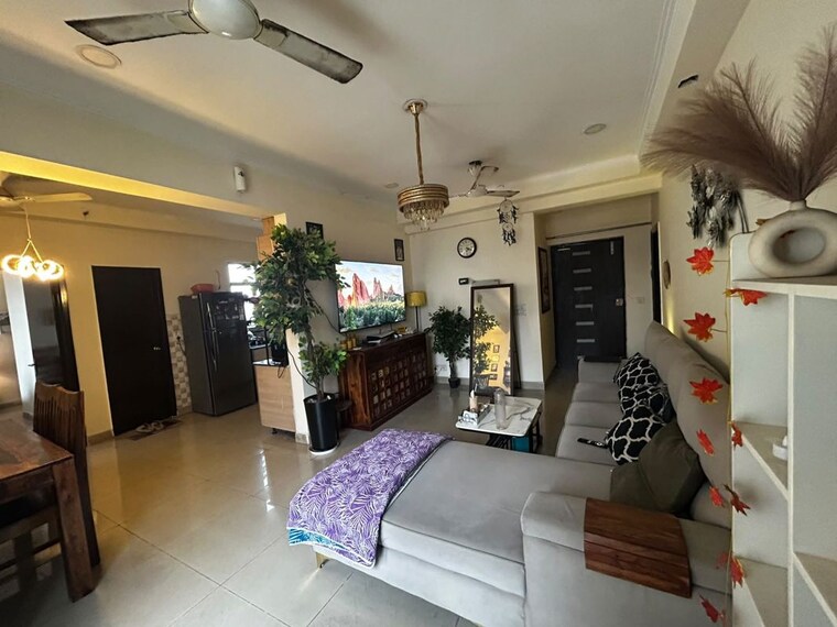 Living Room, gaur-city-1st-avenue 3.5 Bedroom 1500 Sq.Ft. Apartment In Sector 4 Greater Noida Greater Noida 10575997