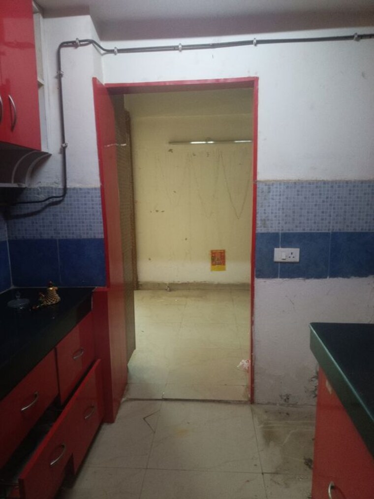 Kitchen, sikka-karmic-greens 3 Bedroom 1510 Sq.Ft. Apartment In Sector 78 Noida 10575999