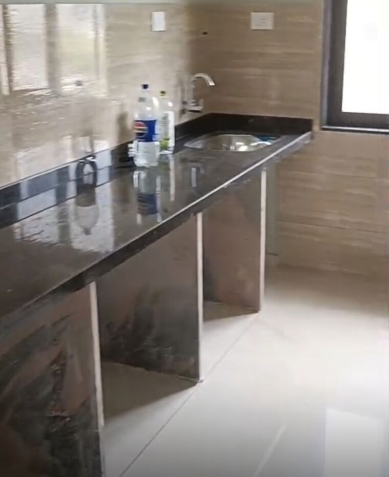 Kitchen, ufasa-fortune-star 1 Bedroom 470 Sq.Ft. Apartment In Byculla Mumbai 10510071