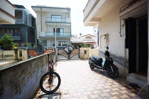 Parking in 2 BHK Independent House at Nikol – for Sale