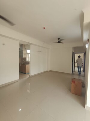 Room in 3 BHK Apartment at Sector 76 – for Rent