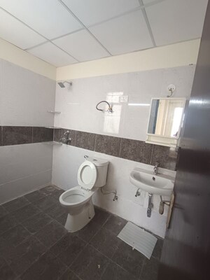 Attached Bathroom in 3 BHK Apartment at Sector 76 – for Rent