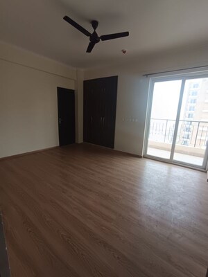 3 BHK Apartment For Rent in Sector 76