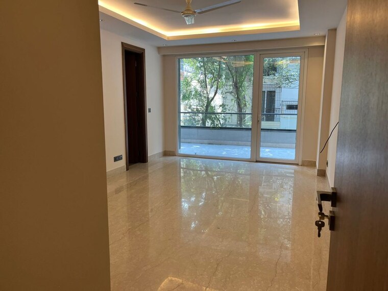 Room, green park extension 4 Bedroom 2500 Sq.Ft. Builder Floor In Green Park Extension Delhi 10576059