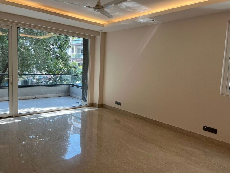 Room, green park extension 4 Bedroom 2500 Sq.Ft. Builder Floor In Green Park Extension Delhi 10576059