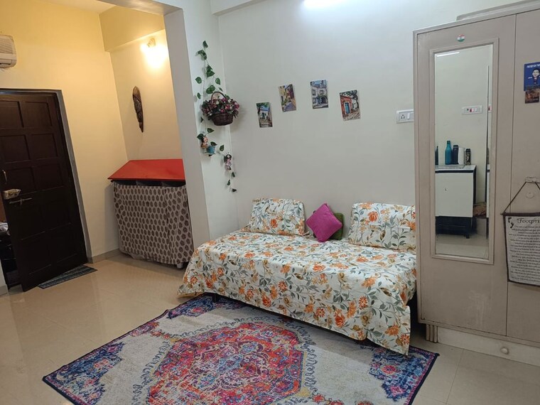 Bedroom, friends-chs-santacruz-east 2 Bedroom 800 Sq.Ft. Apartment In Vakola Mumbai 10576050