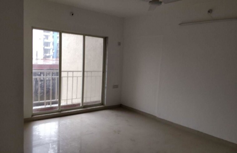 Room, squarefeet-grand-square 1.5 Bedroom 720 Sq.Ft. Apartment In Anand Nagar Thane 10576063