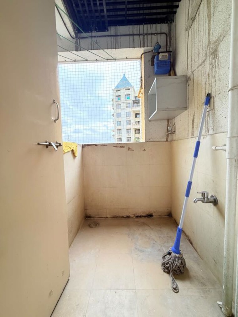 Bathroom, kul-kube 2 Bedroom 1150 Sq.Ft. Apartment In Baner Pashan Link Road Pune 10576089