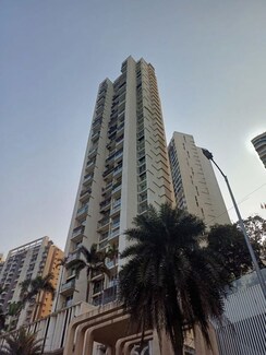 3 BHK + Extra Room,Basement Apartment For Rent in Cloud 36 Mumbai