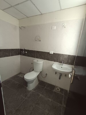 Attached Bathroom in 4 BHK Apartment at Sector 76 – for Rent
