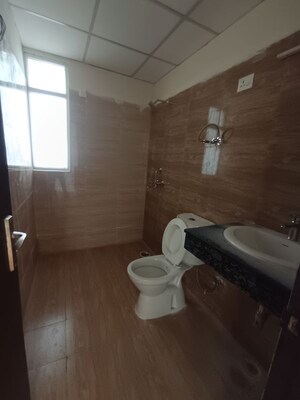 Bathroom in 4 BHK Apartment at Sector 76 – for Rent